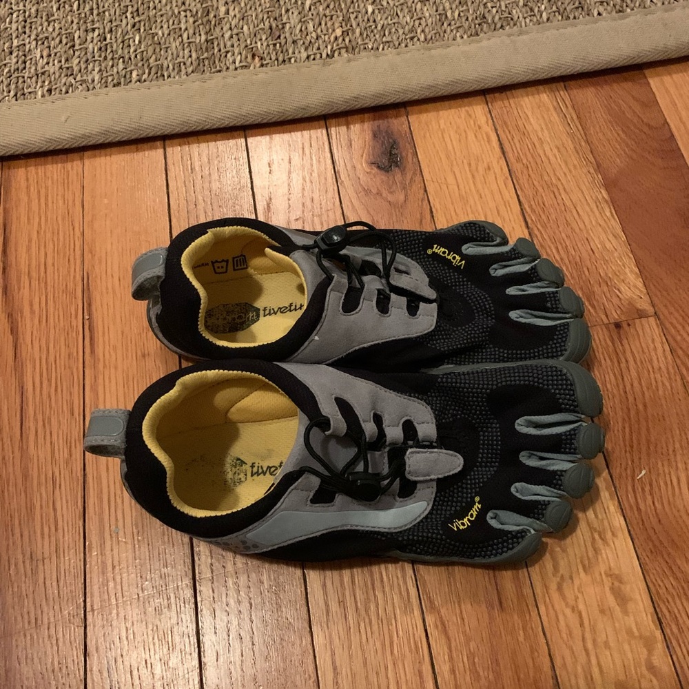 Vibram Fivefingers Barefoot Running Shoes M358